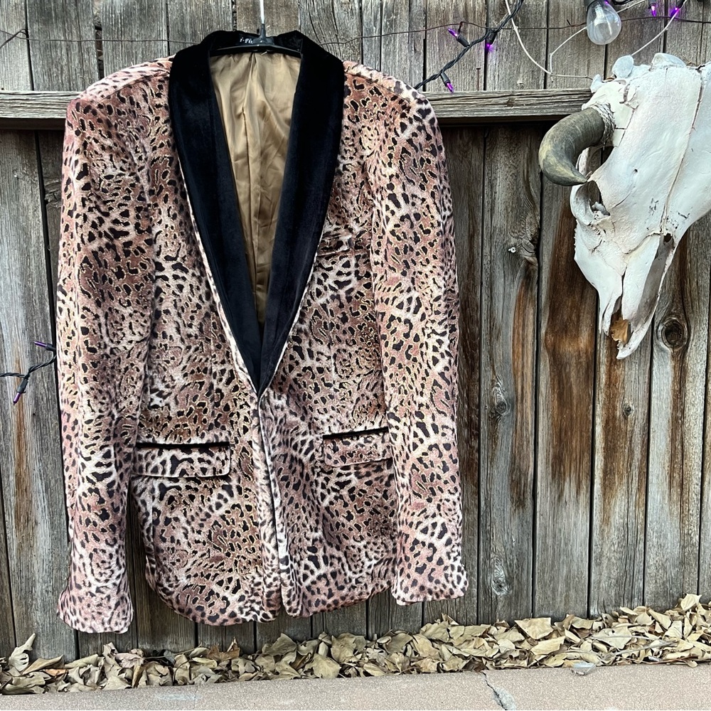 Leopard Print Blazer with Black Lapel Retro Menswear Smoking Jacket